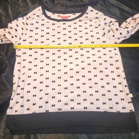 Kate Spade Bow design Plush Soft PJ top,Pink Black - Picture 5 of 13